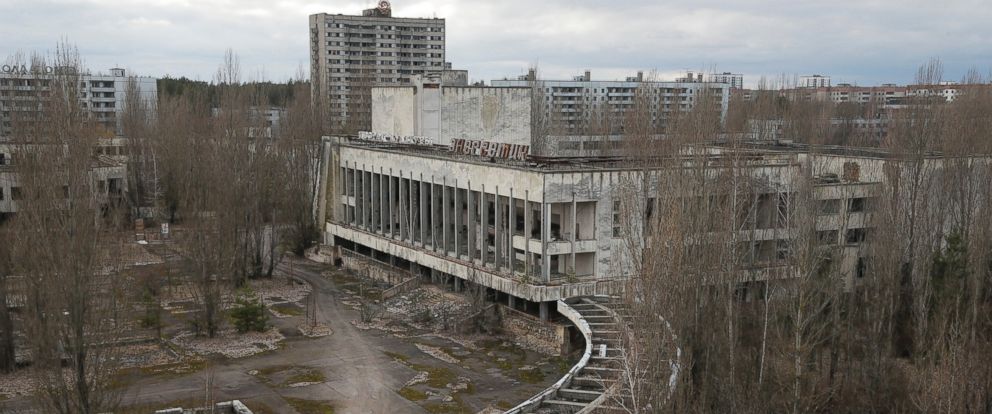 AP_Ukraine_Chernobyl_ml_160425_12x5_992